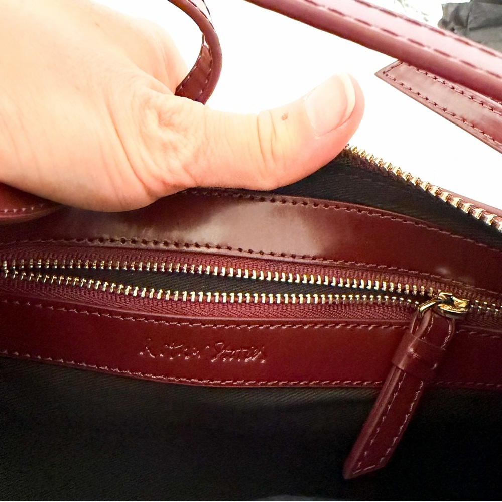 & Other Stories Sleek Leather Shoulder Bag in Burgundy Oxblood - Picture 7 of 14